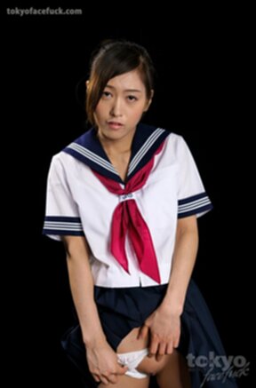 Yamada Reika in uniform wearing bondage chain face fucked and facial